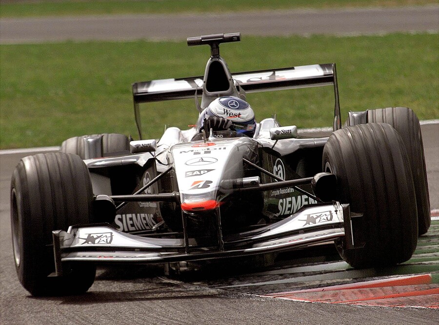 Mika Häkkinen během tréninku v Monze v roce 2001