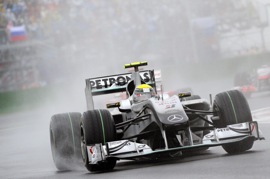 Nico Rosberg ve svém Mercedesu z roku 2010