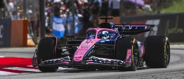 Pierre Gasly v monopostu Alpine během VC Španělska 2025