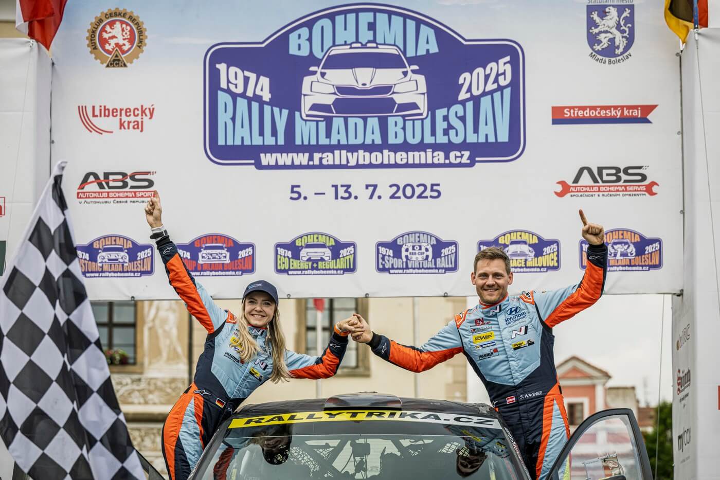 Vítězná posádka 52. ročníku Rally Bohemia 2025 – Simon Wagner / Hanna Ostlender