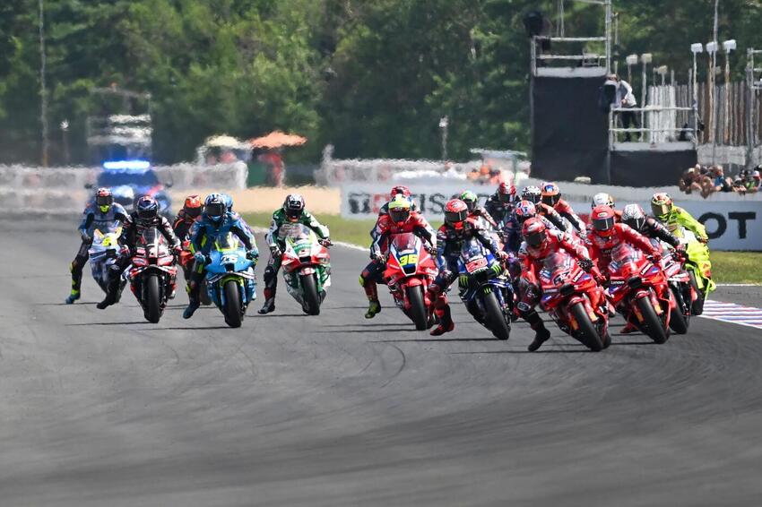 MotoGP zná kalendář pro rok 2026. V Brně se pojede už v červnu.