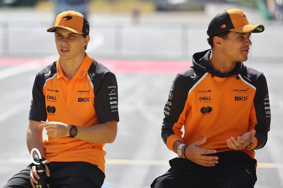 Jezdci McLarenu Oscar Piastri a Lando Norris