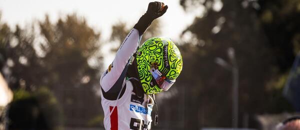 Lando Norris se raduje z vítězství po Velké ceně Mexika F1 2025 Lando Norris se raduje z vítězství po Velké ceně Mexika F1 2025