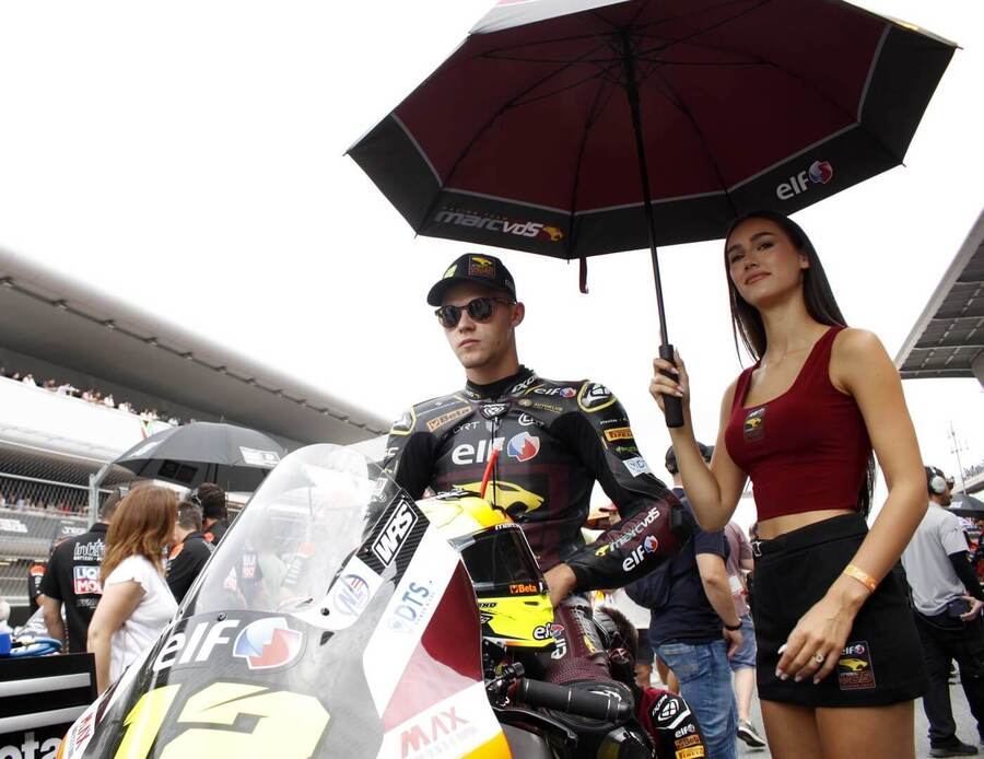 Český závodník Moto2 Filip Salač bude v příští sezóně jezdit za tým Onlyfans American Racing