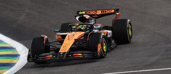 Lando Norris vítězem v brazilském sprintu. Oscar Piastri závod nedokončil