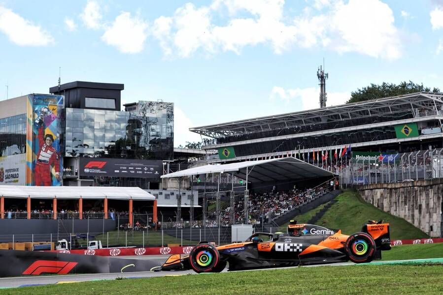 Lando Norris zatím víkendu v Brazílii dominuje. Vyhraje i hlavní závod?